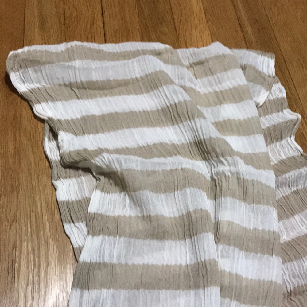 Hugo Boss - Scarf - Picture 5 of 5